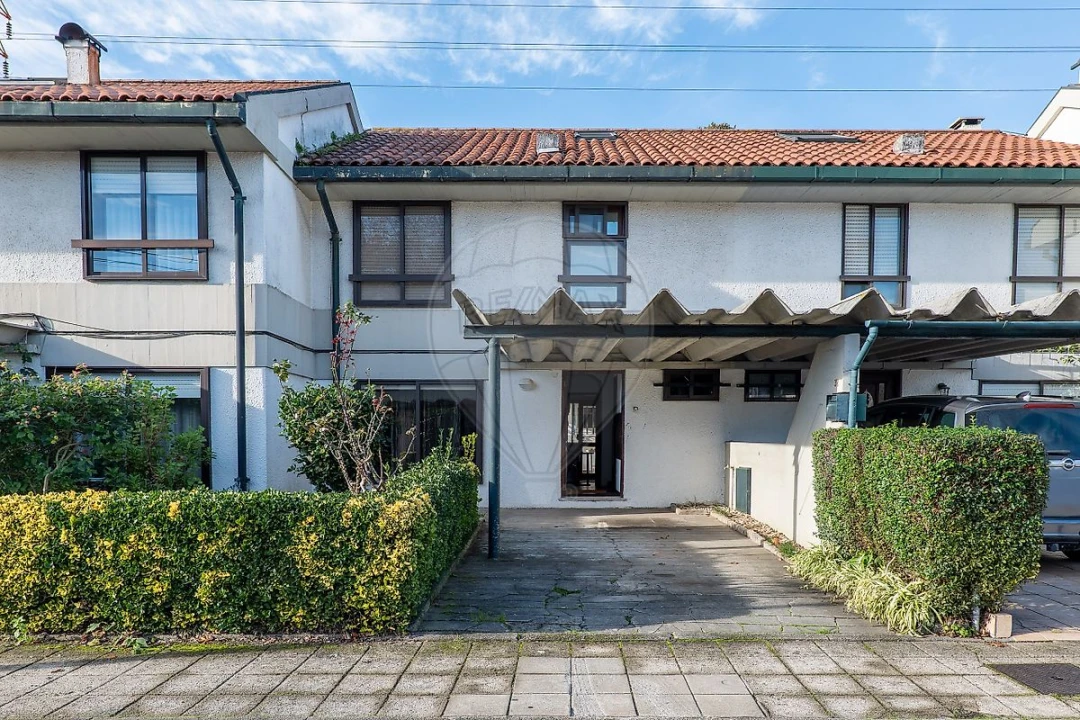 Moradia T3 para Venda em São Mamede de Infesta e Senhora da Hora Foto 1