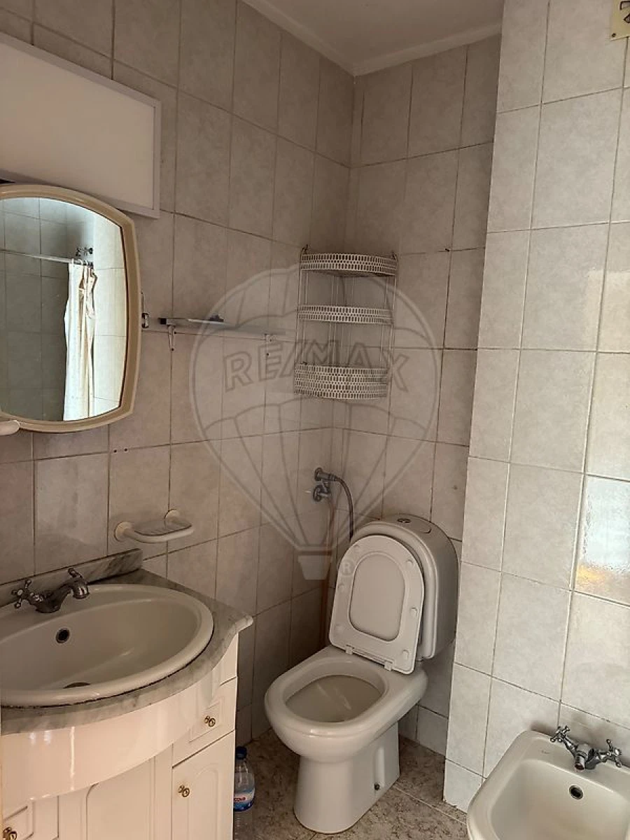 Apartamento T2 para Arrendamento em Penafiel Foto 10