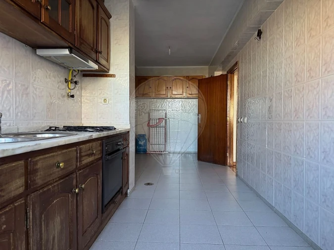 Apartamento T2 para Arrendamento em Penafiel Foto 6