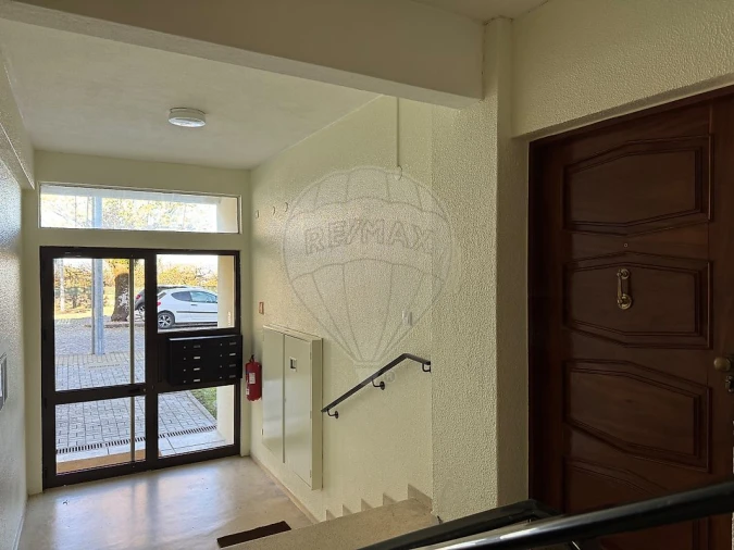 Apartamento T2 para Arrendamento em Penafiel Foto 3