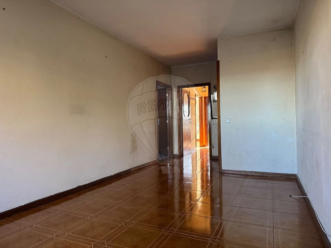 Apartamento T2 para Arrendamento em Penafiel Foto 8