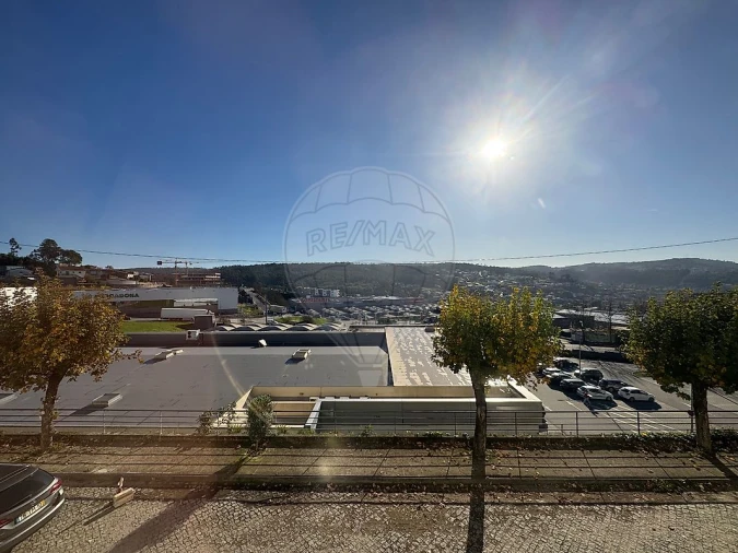 Apartamento T2 para Arrendamento em Penafiel Foto 16