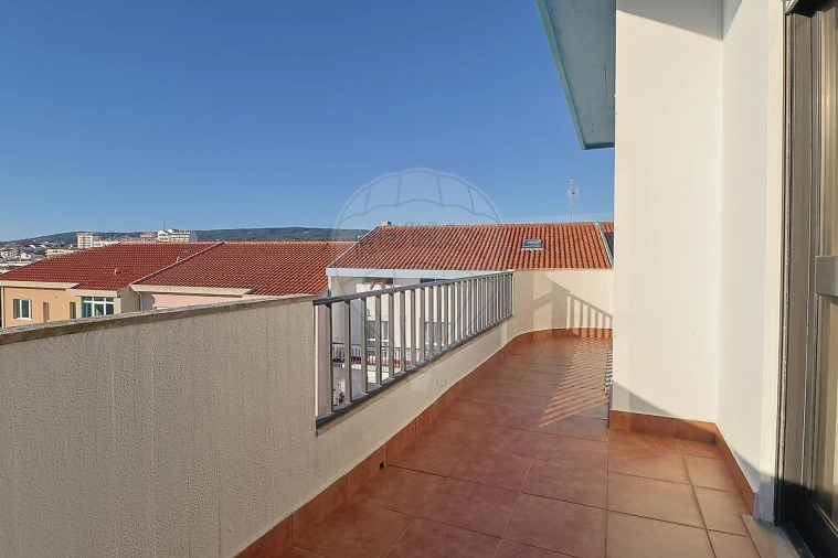 Apartamento T2 para Arrendamento em Buarcos Foto 10