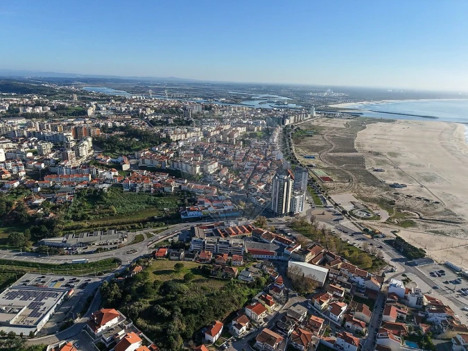 Apartamento T2 para Arrendamento em Buarcos Foto 3