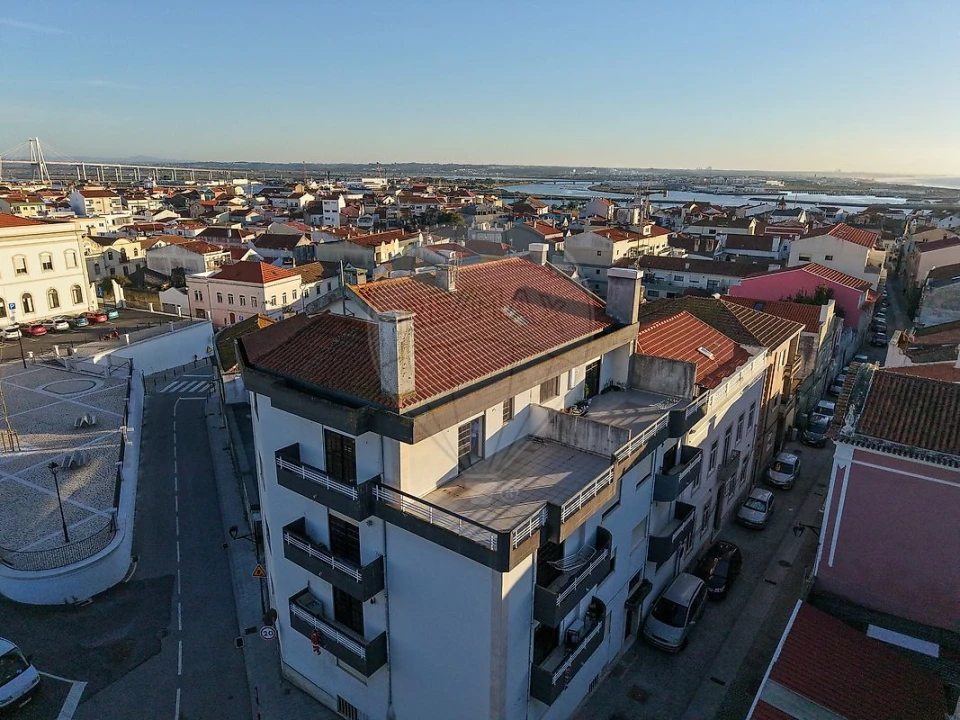 Apartamento T1 para Arrendamento em Buarcos Foto 2