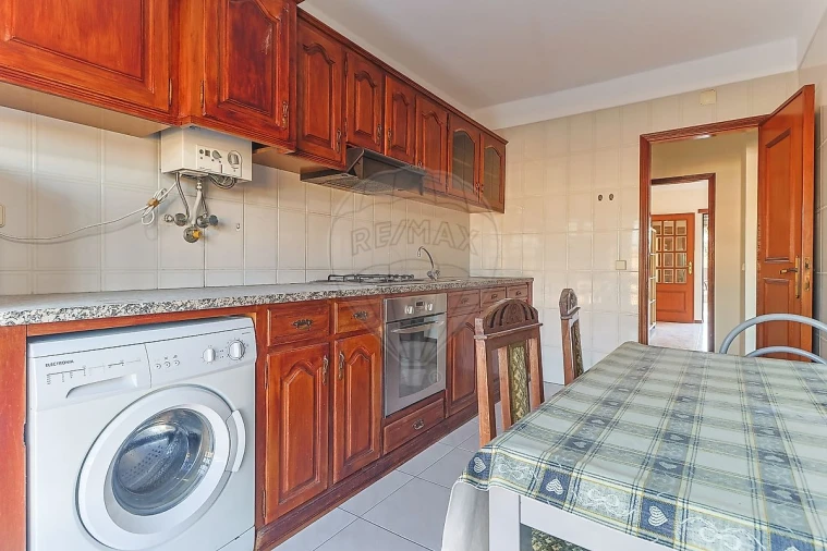Apartamento T1 para Arrendamento em Buarcos Foto 5