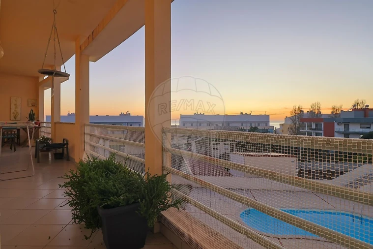 Apartamento T3 para Arrendamento em Buarcos