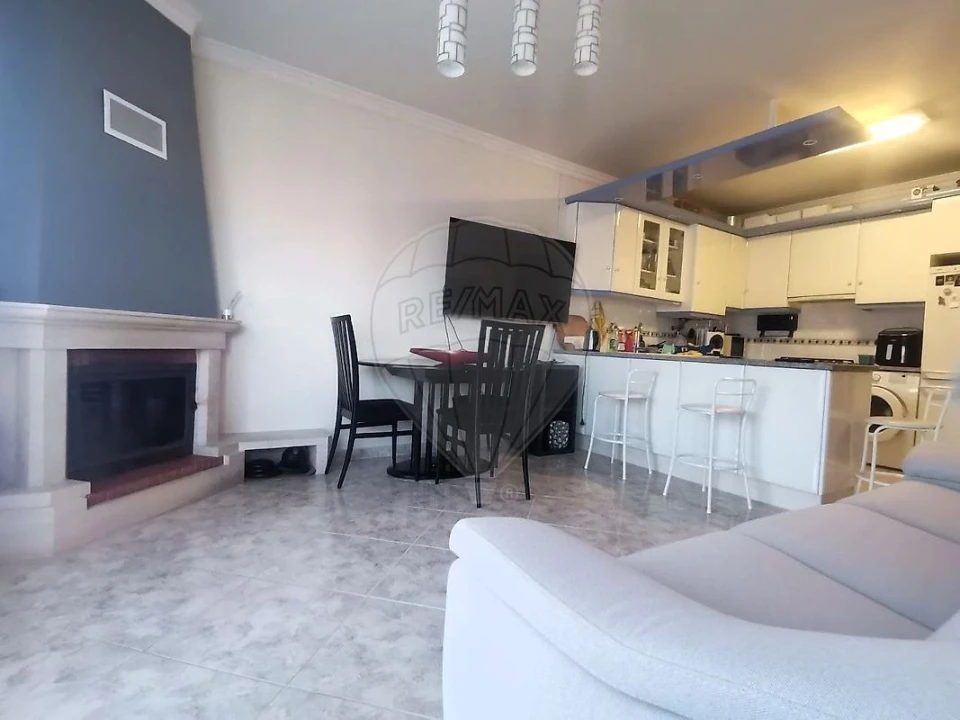 Apartamento T2 para Venda em Buarcos Foto 9