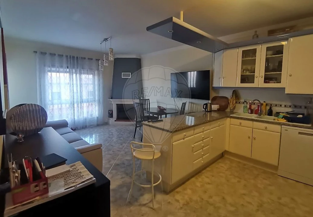 Apartamento T2 para Venda em Buarcos Foto 15