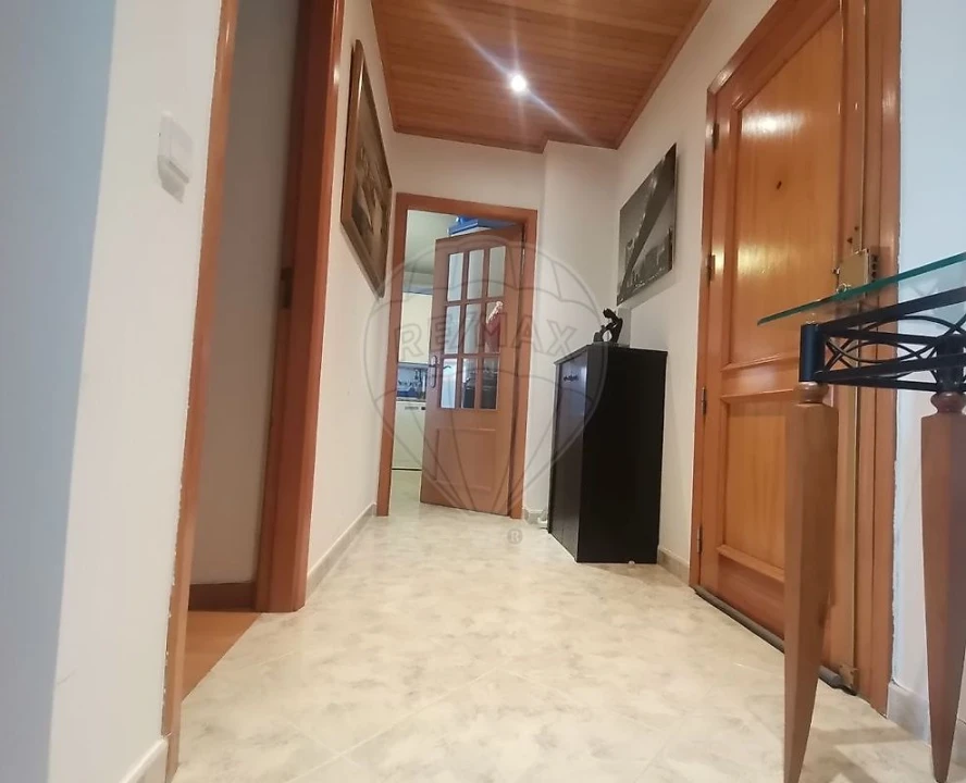 Apartamento T2 para Venda em Buarcos Foto 22