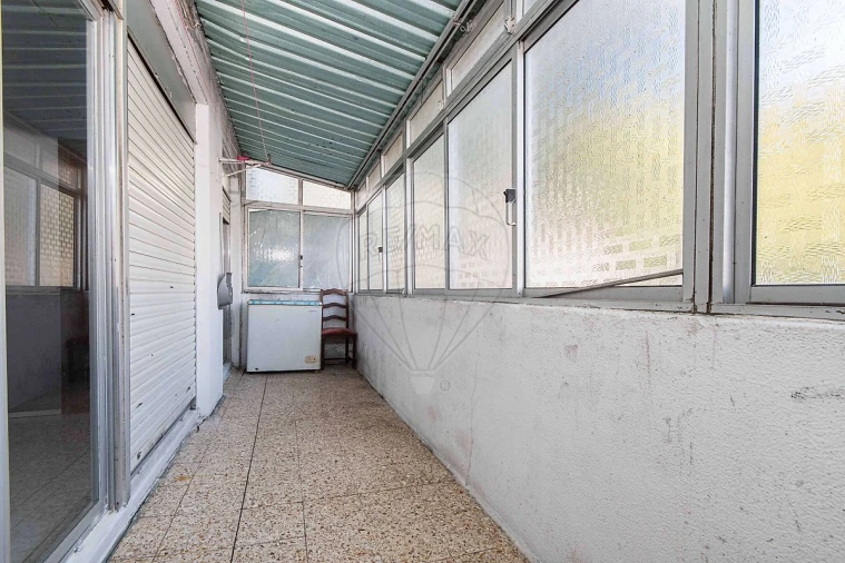 Apartamento T2 para Venda em Massamá e Monte Abraão Foto 18