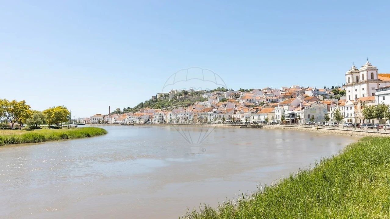 Apartamento T3 para Venda em Santa Maria do Castelo e Santiago e Santa Susana Foto 23