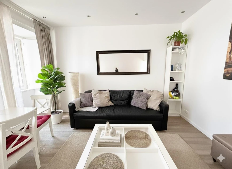 Apartamento T2 para Venda em Santo António Foto 2