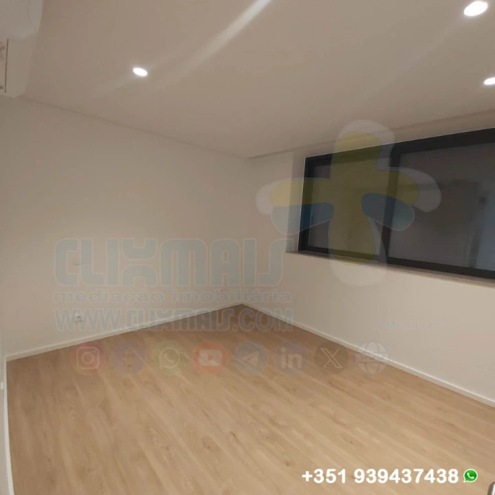Apartamento T3 para Venda em Ferreiros e Gondizalves Foto 13