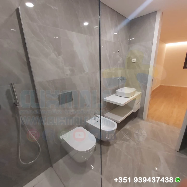 Apartamento T3 para Venda em Ferreiros e Gondizalves Foto 20