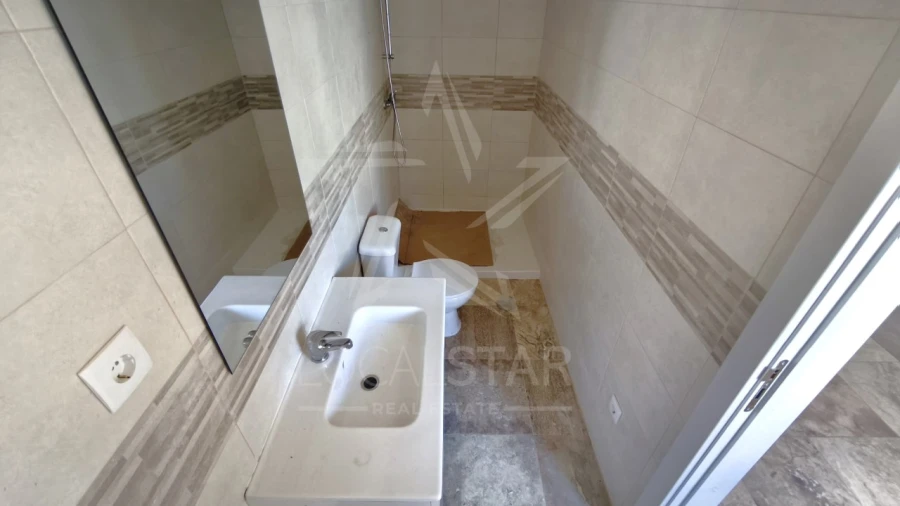 Moradia T3 para Venda em Alvorninha Foto 31