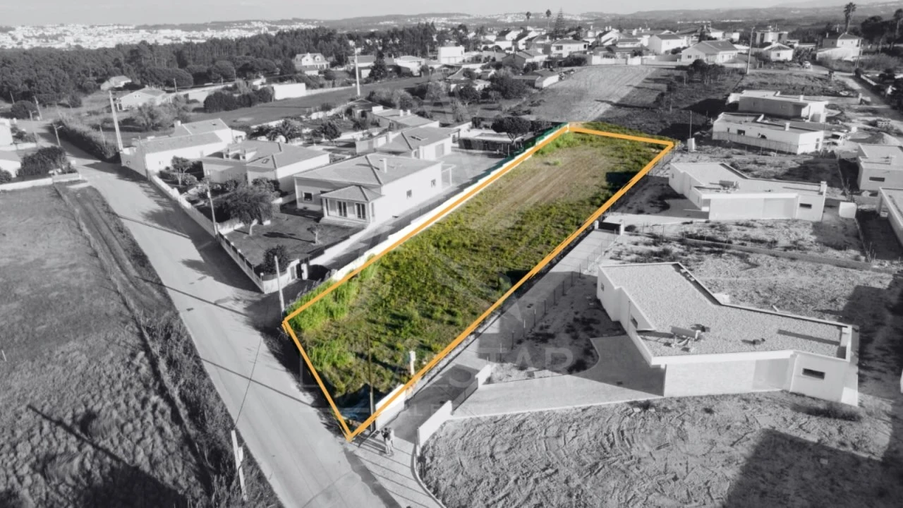 Moradia T3 para Venda em Caldas da Rainha - Santo Onofre e Serra do Bouro Foto 7