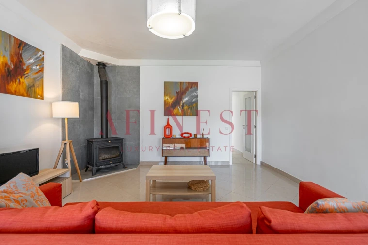 Moradia T5 para Venda em Charneca de Caparica e Sobreda Foto 15