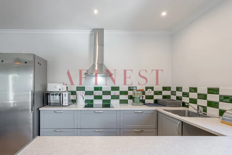 Moradia T5 para Venda em Charneca de Caparica e Sobreda Foto 35