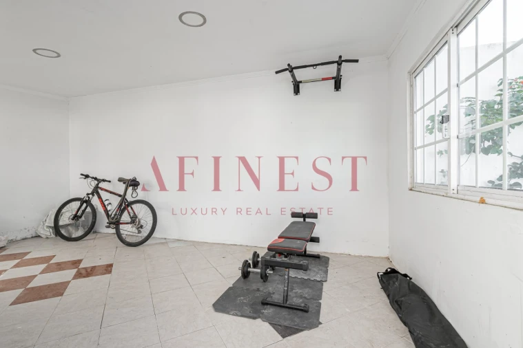 Moradia T5 para Venda em Charneca de Caparica e Sobreda Foto 54