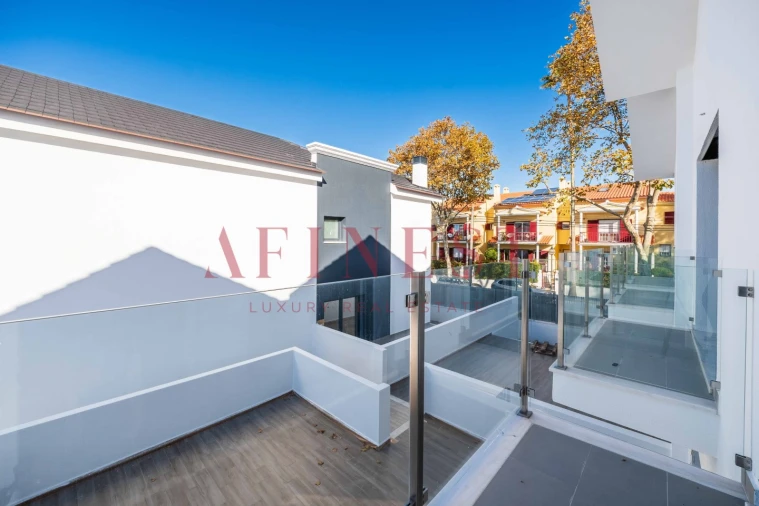 Moradia T4 para Venda em Cascais e Estoril Foto 40