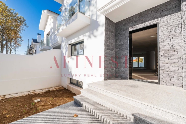 Moradia T4 para Venda em Cascais e Estoril Foto 42