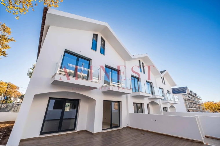 Moradia T4 para Venda em Cascais e Estoril Foto 31