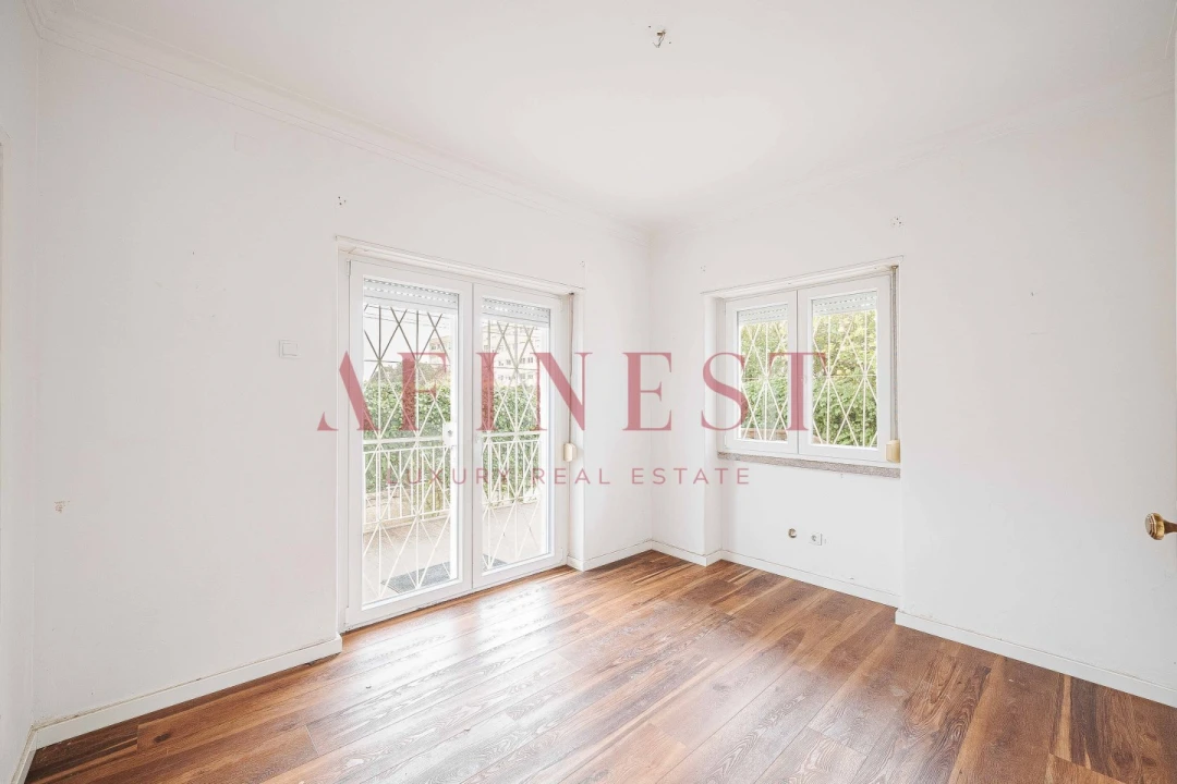 Moradia T4 para Venda em Algés, Linda-A-Velha e Cruz Quebrada-Dafundo Foto 10