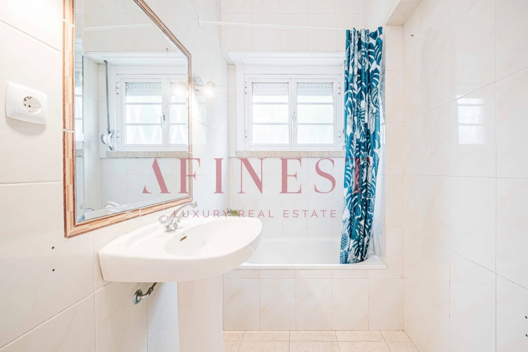 Moradia T4 para Venda em Algés, Linda-A-Velha e Cruz Quebrada-Dafundo Foto 23