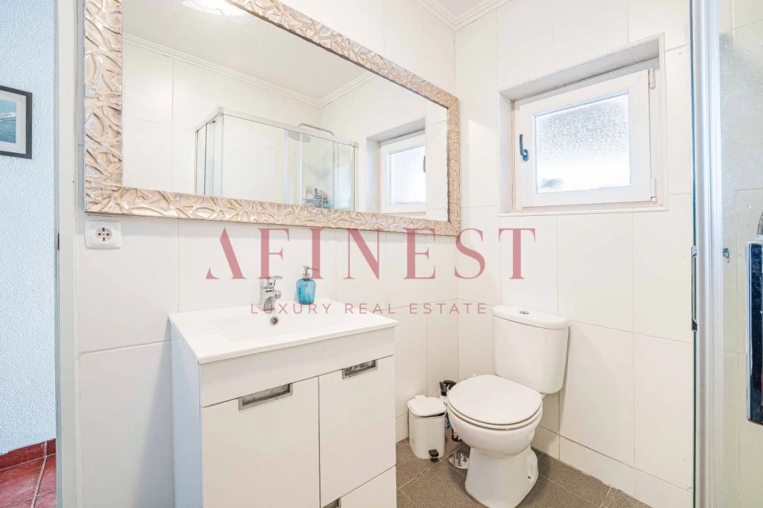 Moradia T7 para Venda em Carcavelos e Parede Foto 68