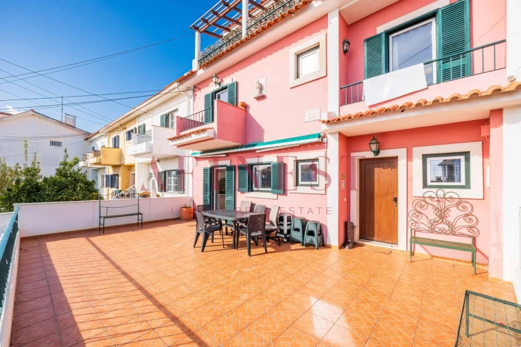 Moradia T7 para Venda em Carcavelos e Parede Foto 82