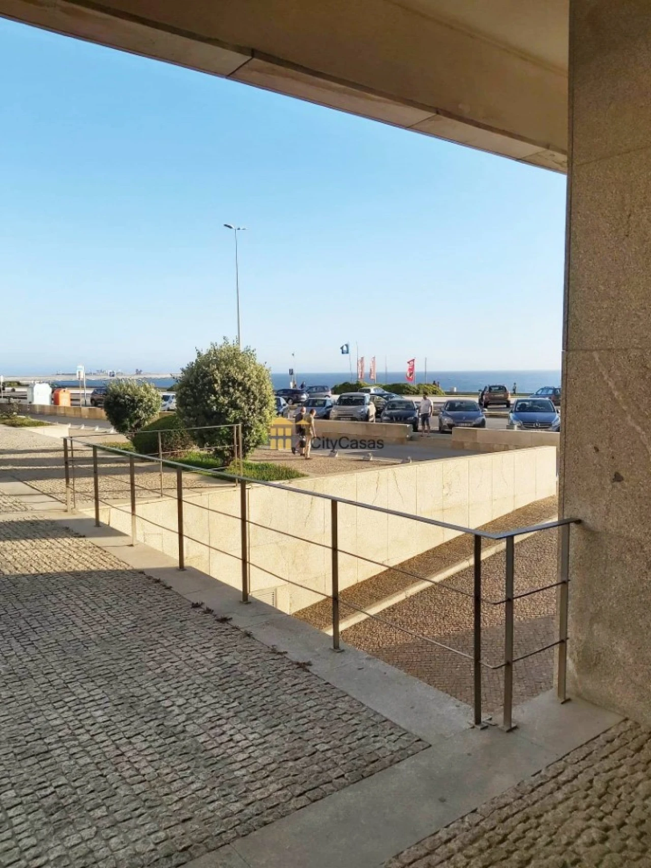 Loja para Arrendamento em Matosinhos e Leça da Palmeira Foto 2