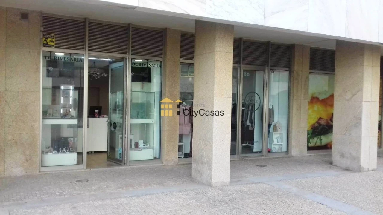 Loja para Arrendamento em Matosinhos e Leça da Palmeira Foto 4