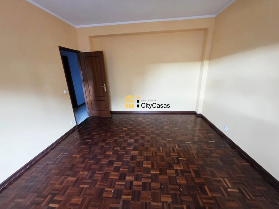 Apartamento T2 para Venda em Baguim do Monte (Rio Tinto) Foto 13