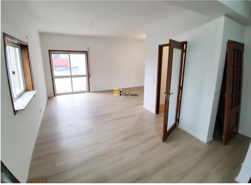 Apartamento T2 para Venda em Baguim do Monte (Rio Tinto) Foto 3