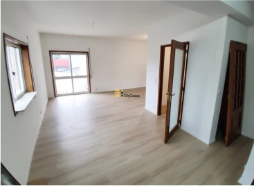 Apartamento T2 para Venda em Baguim do Monte (Rio Tinto)