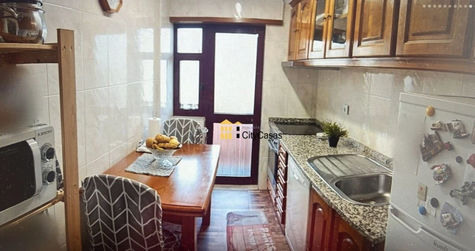 Apartamento T2 para Venda em Rio Tinto Foto 12