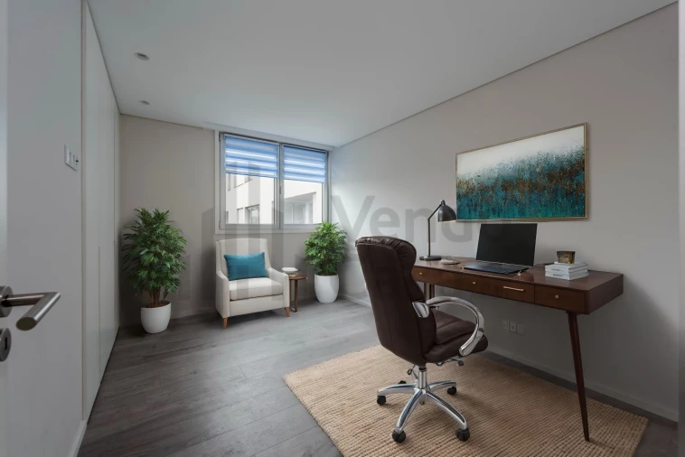 Apartamento T3 para Arrendamento em Braga (Maximinos, Sé e Cividade) Foto 32