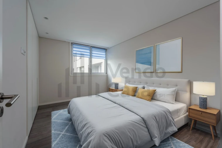 Apartamento T3 para Arrendamento em Braga (Maximinos, Sé e Cividade) Foto 38