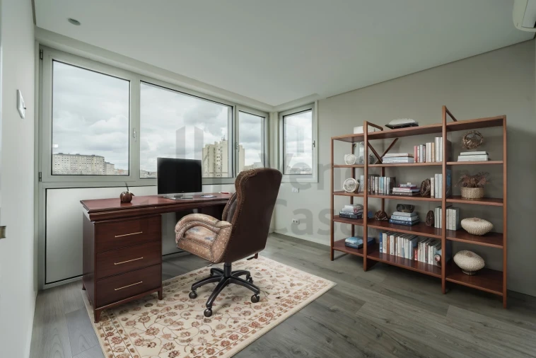 Apartamento T3 para Arrendamento em Braga (Maximinos, Sé e Cividade) Foto 42