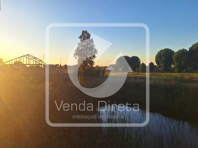 Terreno para Venda em Canha Foto 14