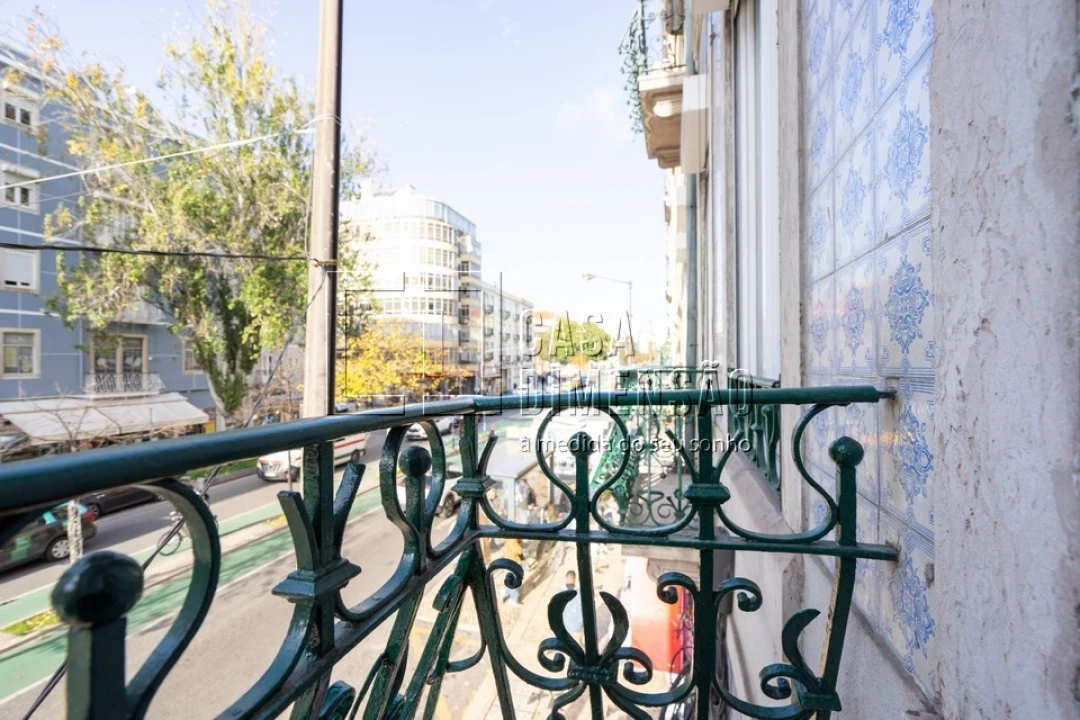 Apartamento T3 para Venda em Arroios Foto 12