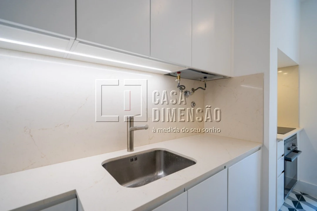 Apartamento T3 para Venda em Arroios Foto 17