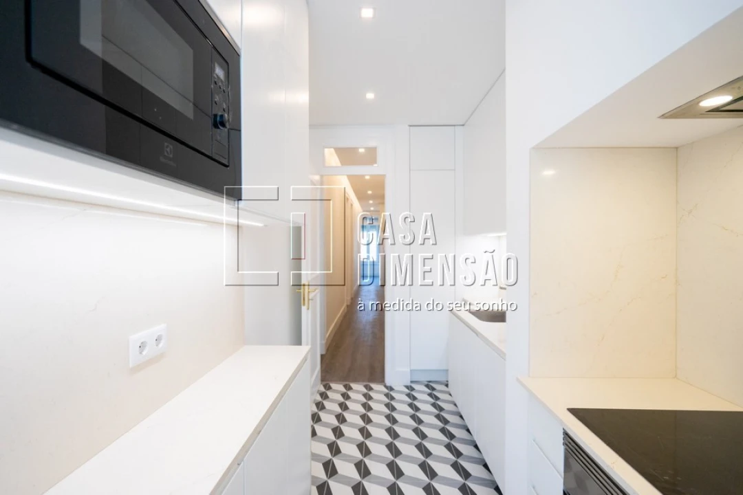 Apartamento T3 para Venda em Arroios Foto 21