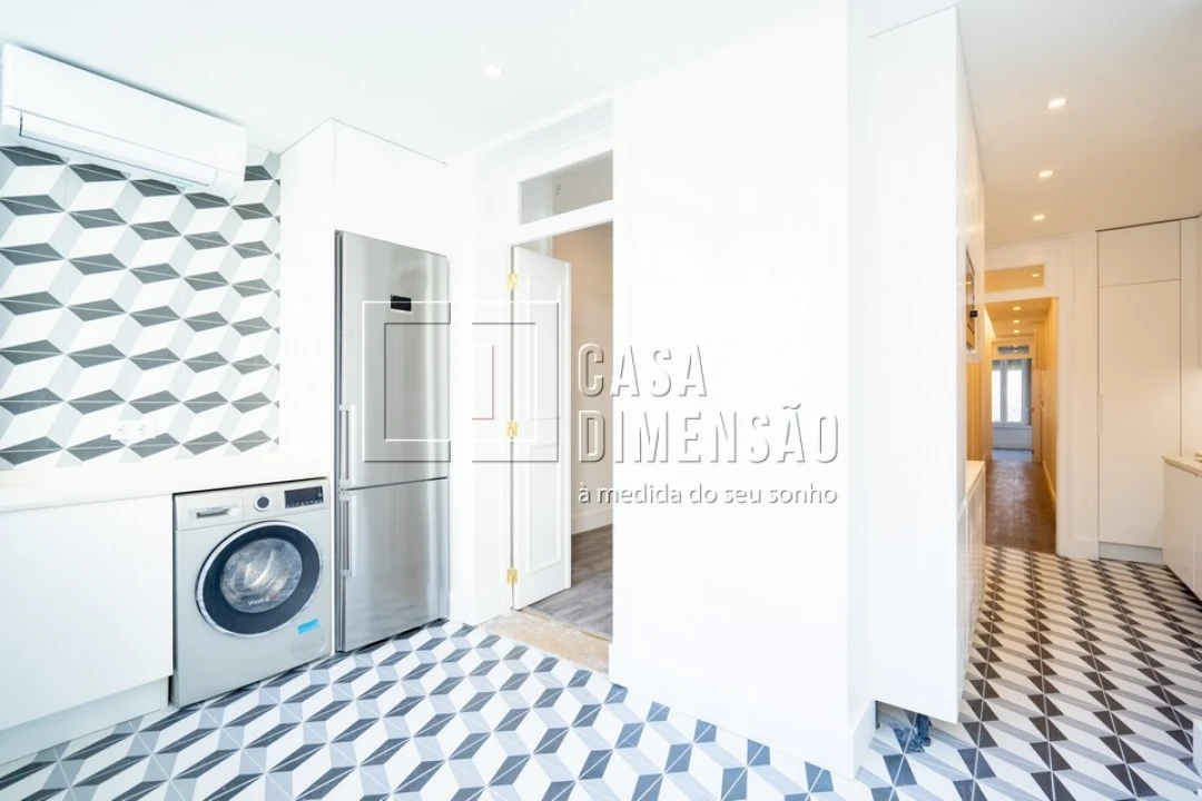 Apartamento T3 para Venda em Arroios Foto 24