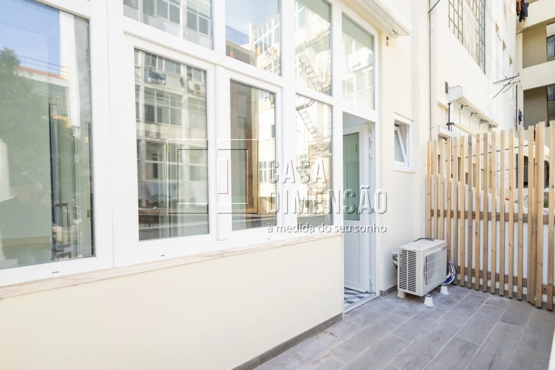 Apartamento T3 para Venda em Arroios Foto 29