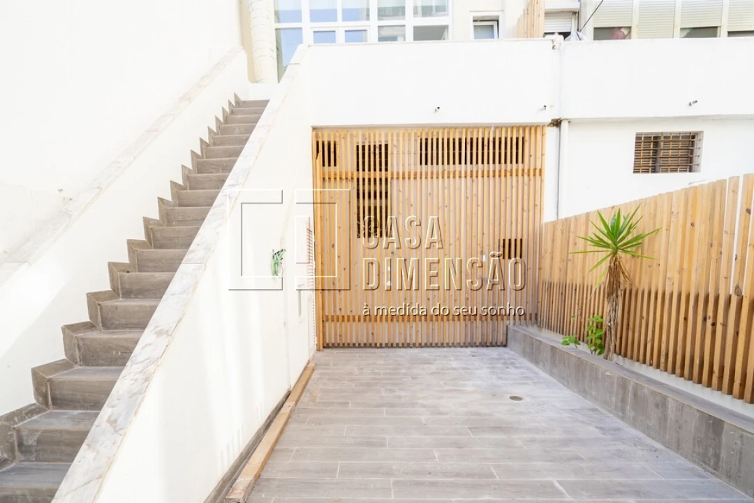 Apartamento T3 para Venda em Arroios Foto 32