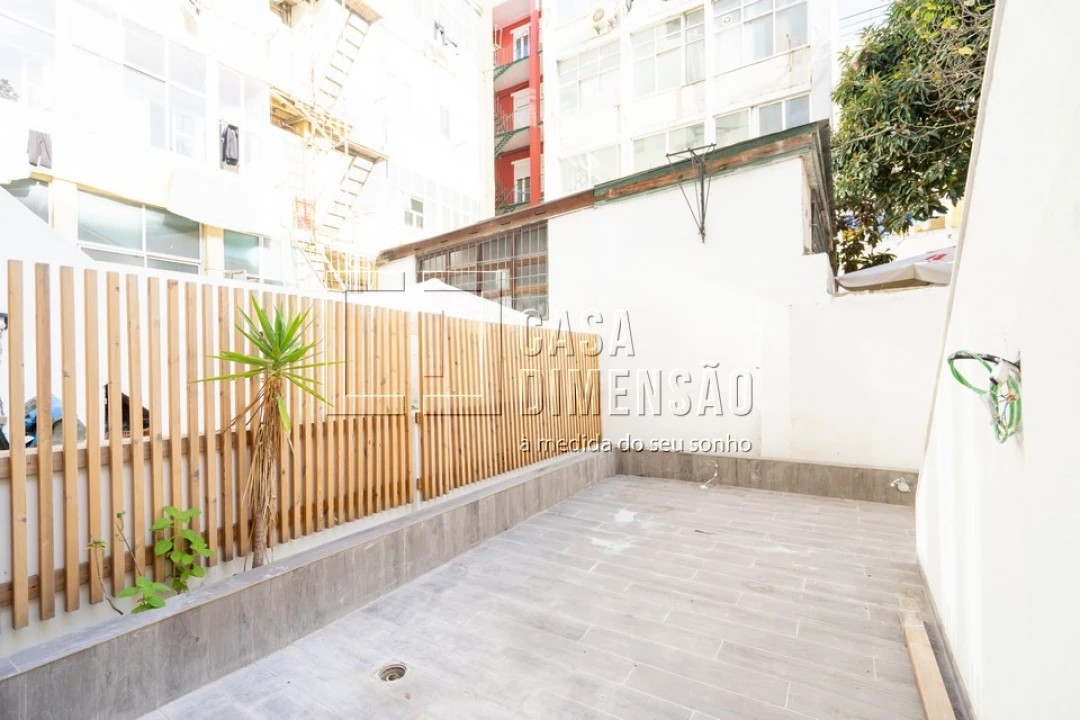 Apartamento T3 para Venda em Arroios Foto 36