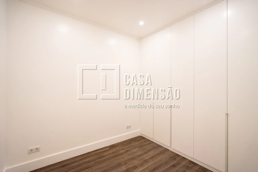 Apartamento T3 para Venda em Arroios Foto 46