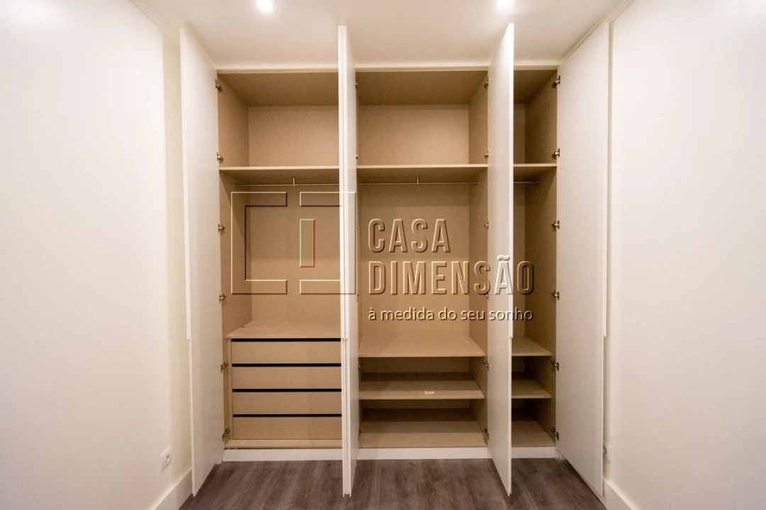 Apartamento T3 para Venda em Arroios Foto 52